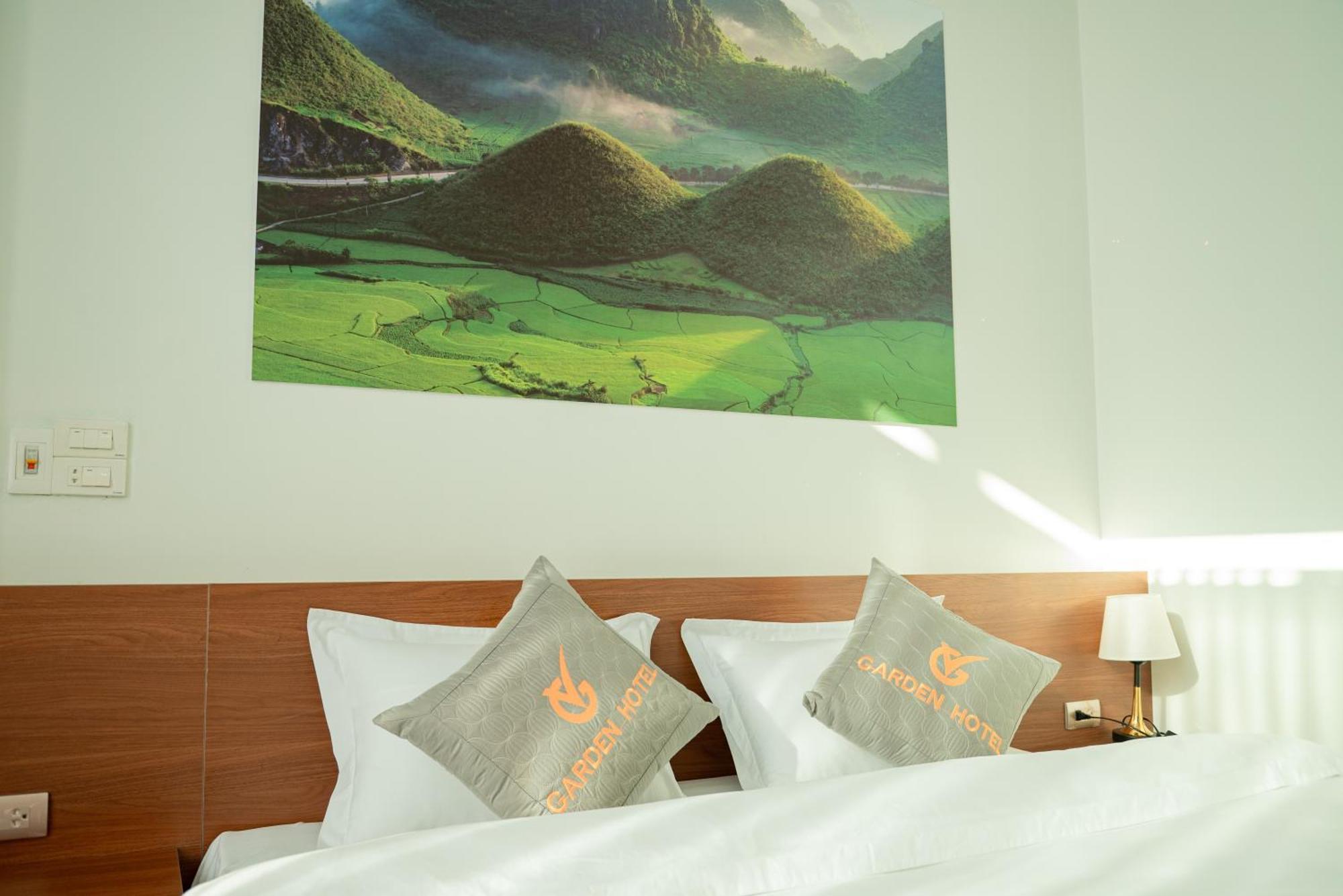 Garden Hotel II Ha Giang Exteriör bild